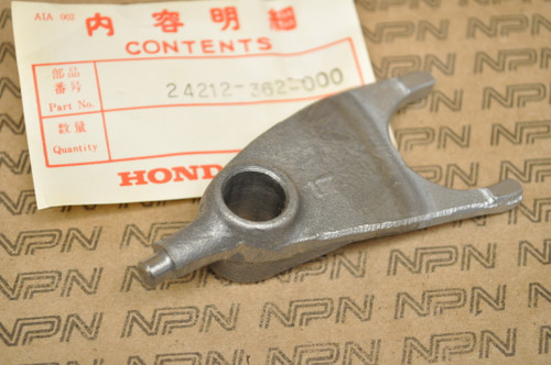 NOS Honda XL175 K0-1978 Left Gear Shift Fork 24212-362-000