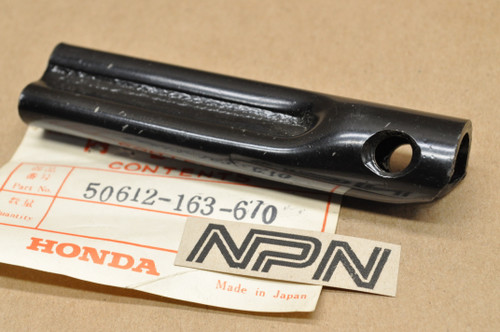 NOS Honda C70 MB5 NA50 NC50 NU50 Express Right Foot Rest Step Bar 50612-163-670