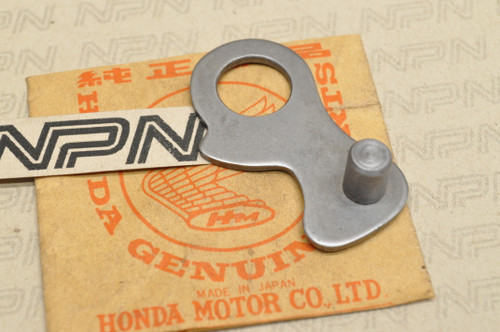 NOS Honda C100 C102 C105 T C110 Kick Start Starter Ratchet Guide 28224-011-000