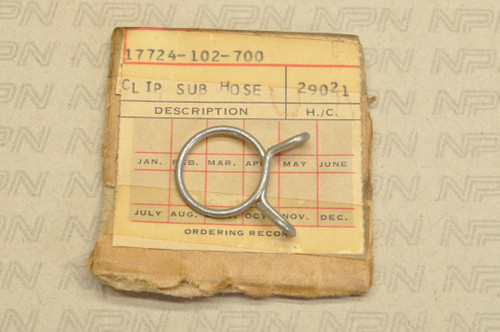 NOS Honda ATC185 ATC200 ATC250 ATC350 CB1000 CB1100 Clip 17724-102-700