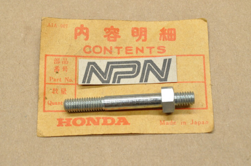 NOS Honda C100 CA100 Cylinder Head Cover Bolt "A" 90005-001-000