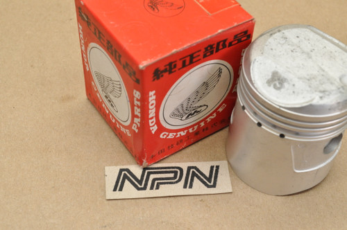 NOS Honda S65 Piston .75 Oversize 13104-035-000