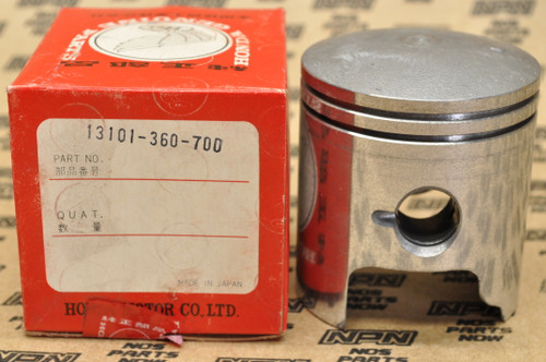NOS Honda 1974-75 CR125 M Standard Size Piston 13101-360-700