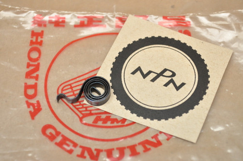 NOS Honda CA72 CA77 CB72 CB77 Starter Motor Brush Spring Nippondenso 31204-253-014