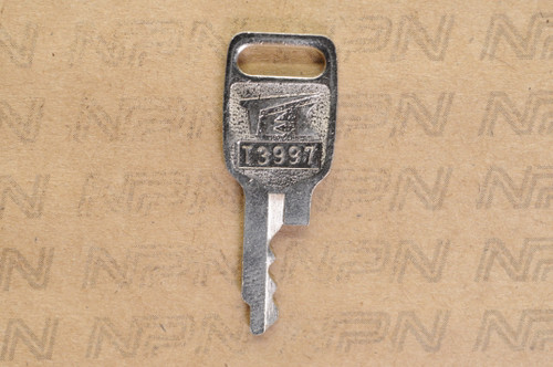 NOS Honda Lock Key & Ignition Switch Ward Cut Double Groove T3997