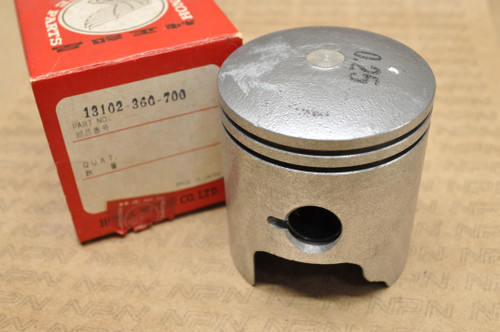 NOS Honda 1976 CR125 M Elsinore .25 Oversize Piston 13102-360-700