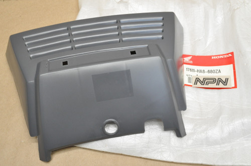 NOS Honda 1986-87 TRX250 Fourtrax Spacy Gray Tank Cover Lid 17611-HA8-680 ZA 