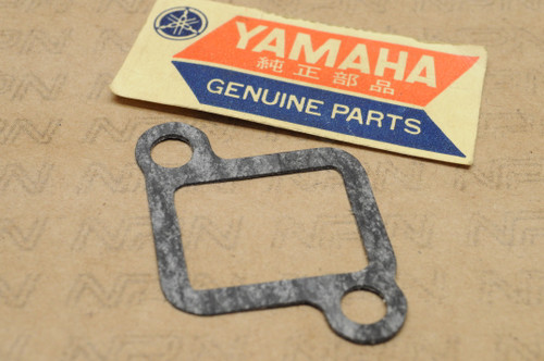 NOS Yamaha FJ600 YX600 XJ550 Cam Chain Tensioner Cover Gasket 4G0-12213-00