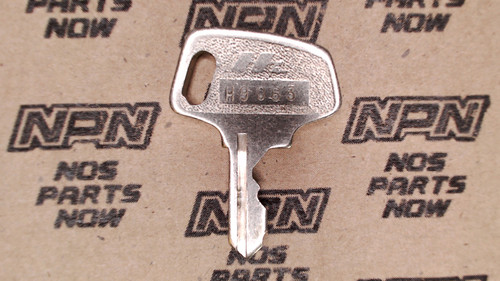 NOS Honda OEM Ignition Lock & Switch Key Single Groove H9063