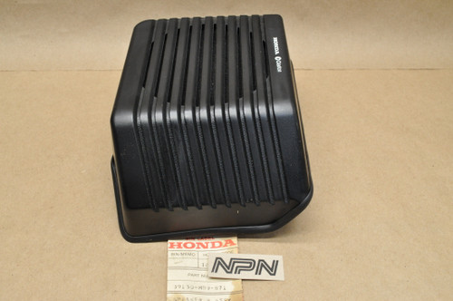 NOS Honda 1981-82 CB750 F 1982-83 GL1100 Clarion Right Speaker 39130-MB9-871