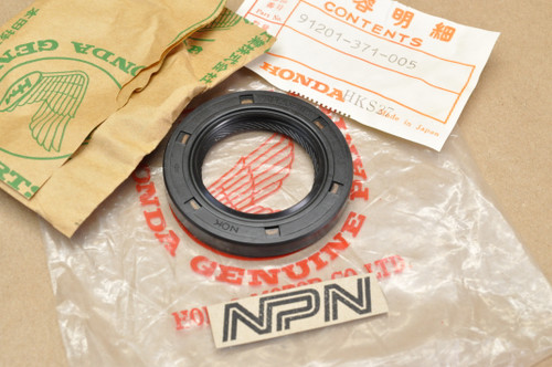 NOS Honda GL1000 GL1100 Gold Wing Crank Shaft Oil Seal 35x55x8 91201-371-005