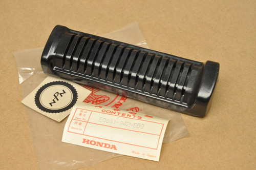 NOS Honda ATC90 ATC110 Foot Peg Rubber 50661-942-000