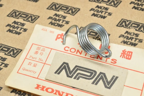 NOS Honda CB350 CB450 CB500 CL350 CL450 CT70 SL350 ST90 Spring 50644-283-000
