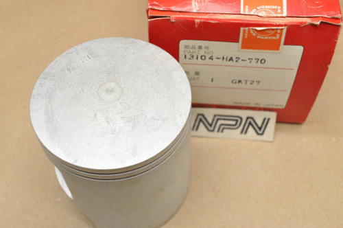 NOS Honda 1987 TRX250 R Fourtrax Piston .50 Oversize 13104-HA2-770