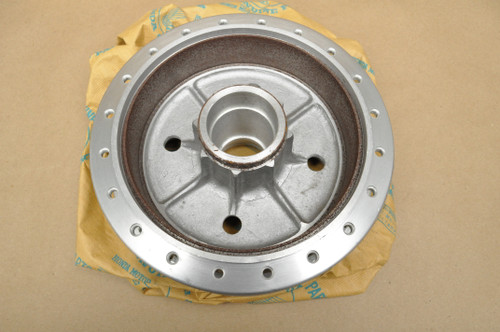 NOS Honda CL72 CL77 Rear Wheel Hub 42601-273-000