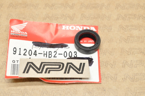 NOS Honda ATC110 ATC125 ATC70 ATC90 TRX125 TRX70 TRX90 Oil Seal 91204-HB2-003