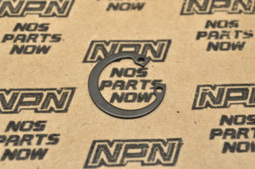 NOS Honda ATC250 CB750 GL1200 GL1500 VF700 VFR750 VT700 Circlip 90651-377-003