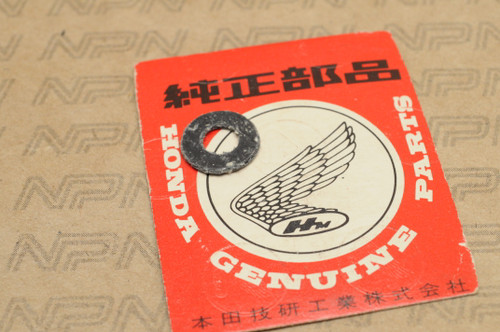NOS Honda CL100 CL90 CT200 CT70 MR50 MT250 SL175 XL125 Gasket 18292-254-000