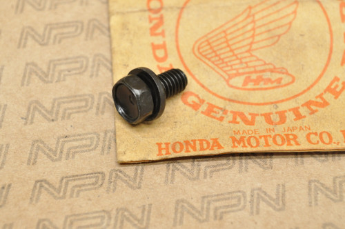 NOS Honda ATC250 TRX350 VT700 XL500 XR200 XR350 XR500 XR80 Bolt 93401-06012-07