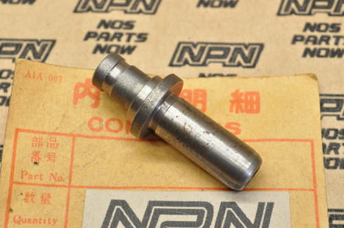 NOS Honda ATC125 M CT110 Trail 110 TRX125 Exhaust Valve Guide 12023-459-300