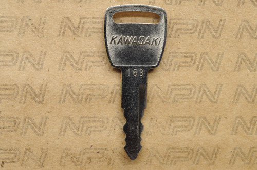 NOS Kawasaki Ignition Switch & Lock Key #163 27008-042-63