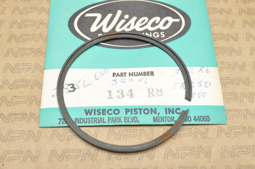 NOS Honda CR250 MT250 Yamaha MX250 TM250 Wiseco 72mm Piston Ring 134 R8