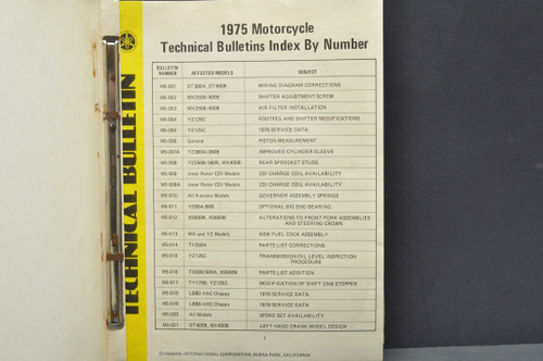 Vtg 1975 Yamaha Motorcycle Technical Bulletin Sheets Manual Binder