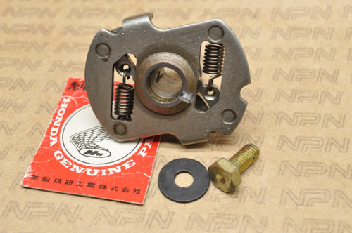 NOS Honda CL90 CM91 CT90 S90 Points Spark Advance Assy 30220-028-004