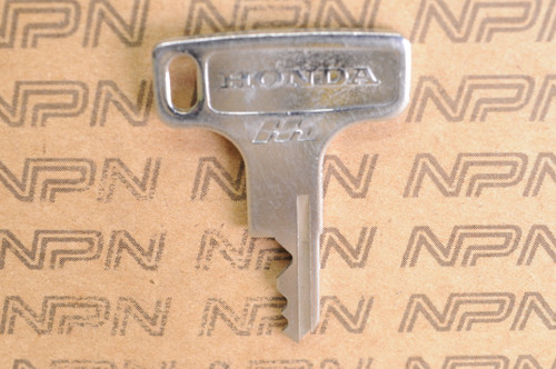 NOS Honda OEM Ignition Lock & Switch Key Single Groove H8809