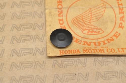 NOS Honda 1984-85 VF700 S 1982-83 VF750 S Sabre Socket Bolt Cap 91456-MB0-000