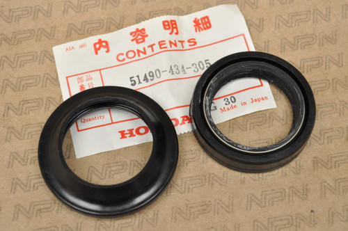 NOS Honda ATC250 R ATC350 X CB650 CB750 C Fork Seal Set 51490-434-305