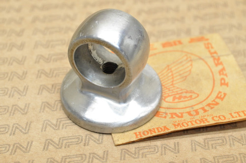 NOS Honda CB100 CB125 CL100 CL125 CL90 S90 Shock Upper Joint 52403-028-000