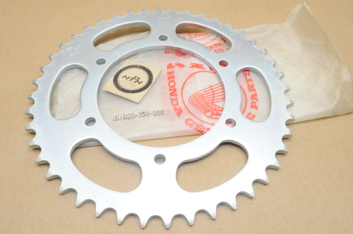 NOS Honda MT250 K1 Rear Final Chain Drive Sprocket 44T 41201-358-000