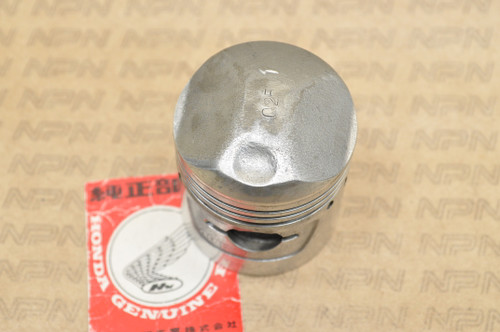 NOS Honda CB92 Benly Left Side .25 Oversize Piston 13182-205-040