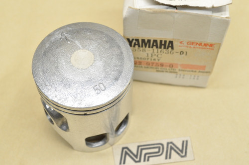 NOS Yamaha 1976-80 DT100 1979-81 MX100 .50 Oversize Piston 558-11636-01