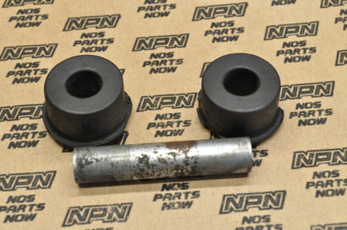 Vtg OEM Honda CL72 CL77 Rear Gas Tank Distance Collar & Rubber 17601-273-000