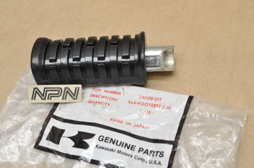 NOS Kawasaki H1 KH400 KZ1000 KZ750 KZ900 S1 S2 S3 Z1 Left Foot Peg Rest 34028-011
