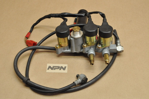 Vtg Used OEM Honda 1986 GL1200 SE-I A Gold Wing Air Distributor Assembly 52730-ML8-751