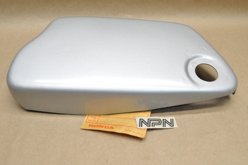 NOS Honda CL77 CL72 Right Air Filter Ignition Switch Side Cover 17231-273-010 S