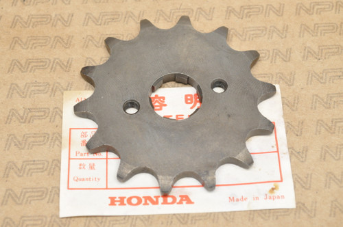NOS Honda 1976 MR250 Elsinore Front Chain Drive Sprocket 14T 23802-395-000