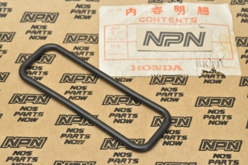 NOS Honda CA95 CB92 Benly Cam Chain Chamber Gasket 12901-200-000