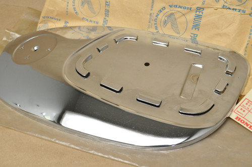 NOS Honda CA160 Fuel Gas Tank Right Side Cover Panel Chrome 17640-224-000