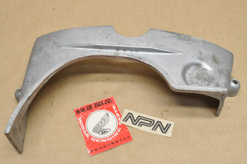 NOS Honda CA77 CA72 Drive Sprocket Inner Cover Guard 11661-259-000