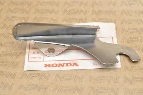 NOS Honda CB72 CB77 Rear Fender Mud Flap Right Stay Bracket 80122-268-010