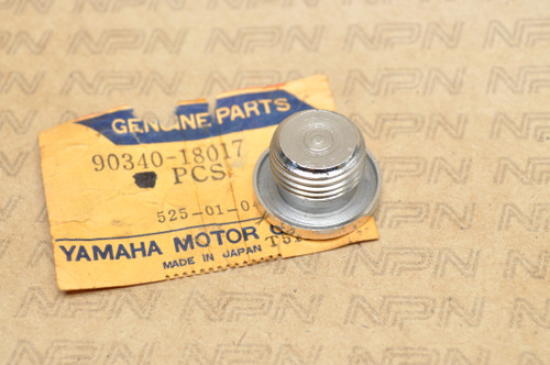 NOS Yamaha TX650 XS1 XS2 XS650 Rocker Arm Straight Screw Plug Bolt 90340-18017