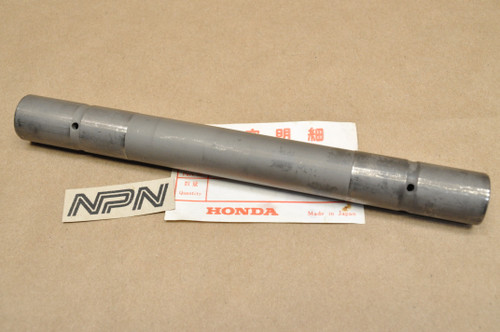 NOS Honda CB350 CB400 CB450 CB500 CL450 XL350 Swing Arm Collar 52141-333-000