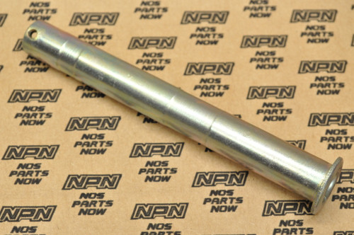 NOS Honda CB100 CB125 CL100 CL125 CL90 S90 Main Stand Pivot Pipe 50526-028-010