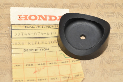 NOS Honda SL90 Front Fork Reflector Rubber Mount Base 33744-074-670