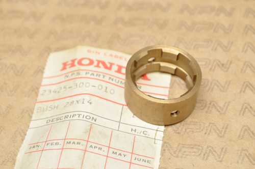 NOS Honda CB750 K0-K5 1975-79 GL1000 Gold Wing Gear Bushing 23425-300-010