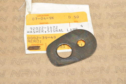 NOS Kawasaki ER500 EX500 KL650 ZG1000 ZR750 ZX1100 Signal Washer 92022-1672